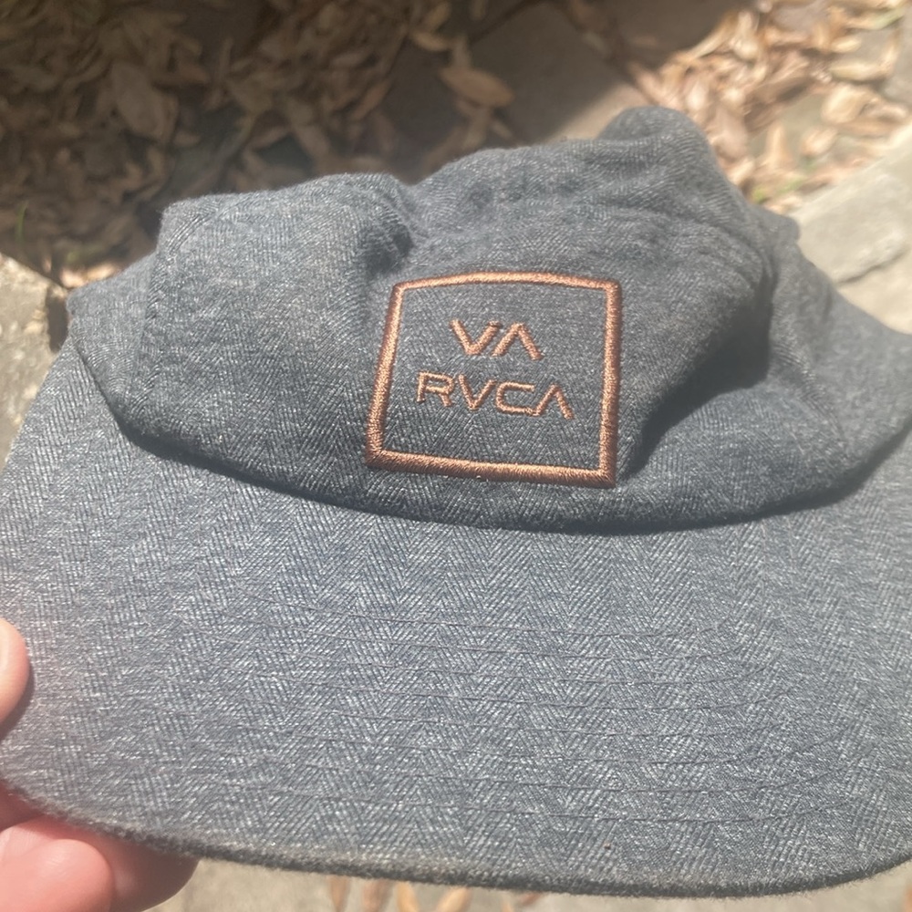 Adjustable RVCA 5 panel grey hat